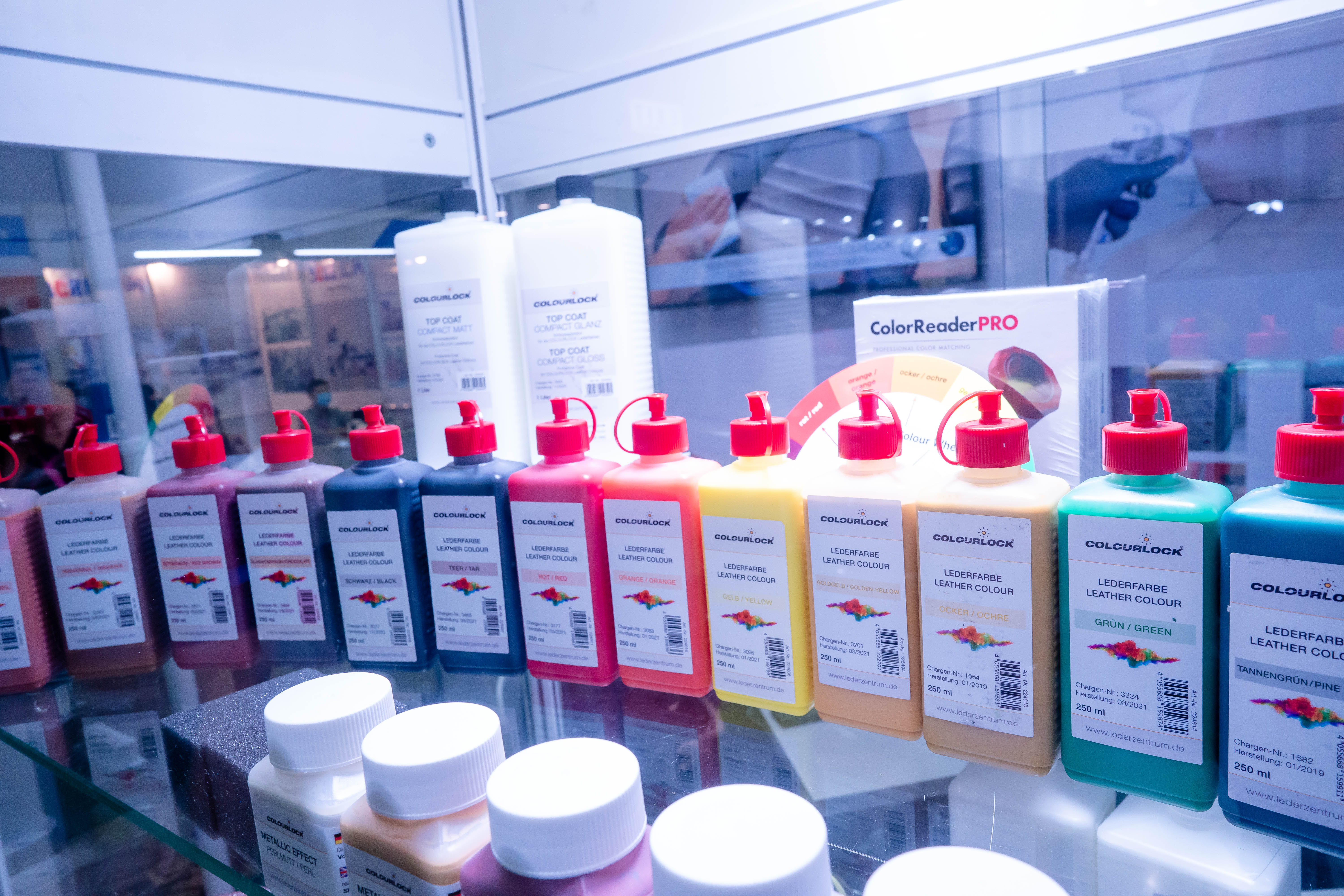 Exhibitors and products 17